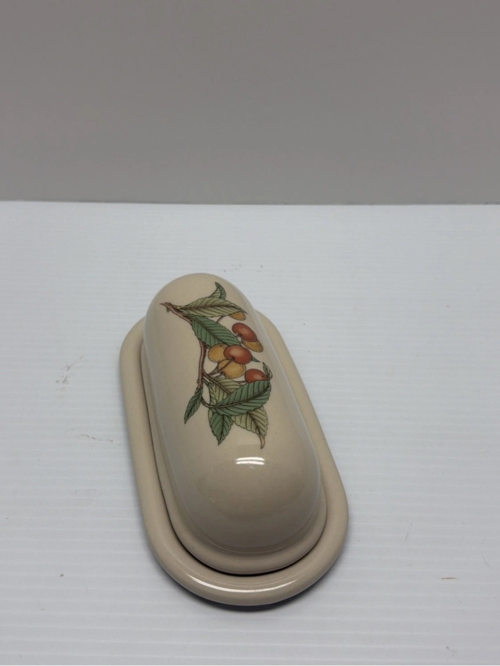 Epoch by Noritake WHOLESOME Covered Butter Dish